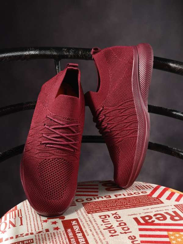Roadster red sneakers top