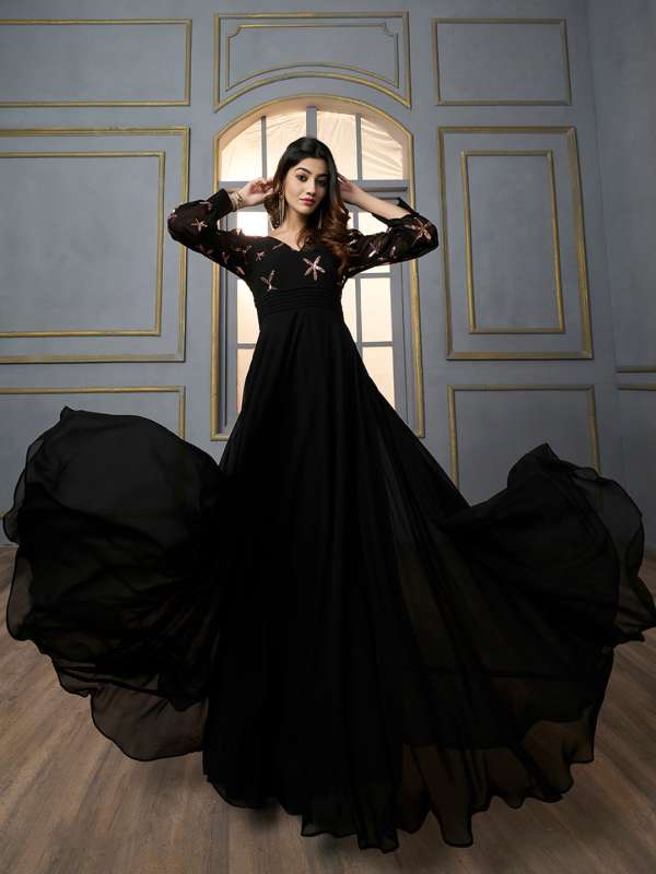 Black gown with shrug store