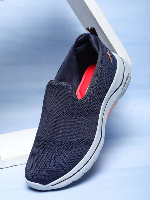 Everlast slip on shoes best sale