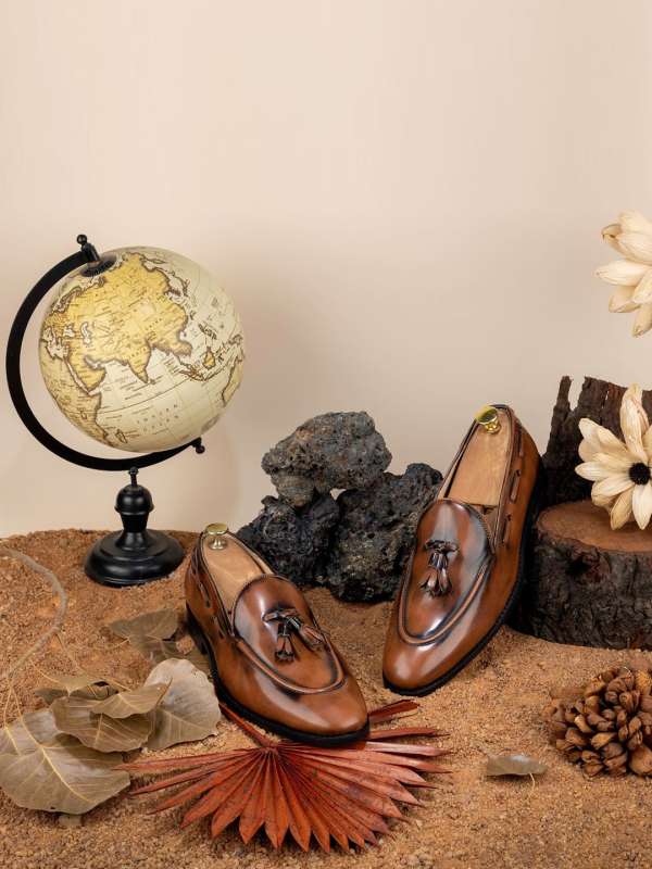 Tassel outlet loafers myntra