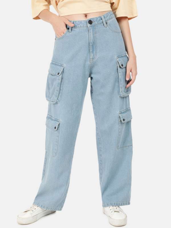 Buy Pepe Jeans women solid cargo capri pants coral Online