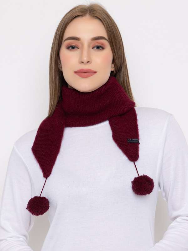 Red riding stoles clearance and scarves