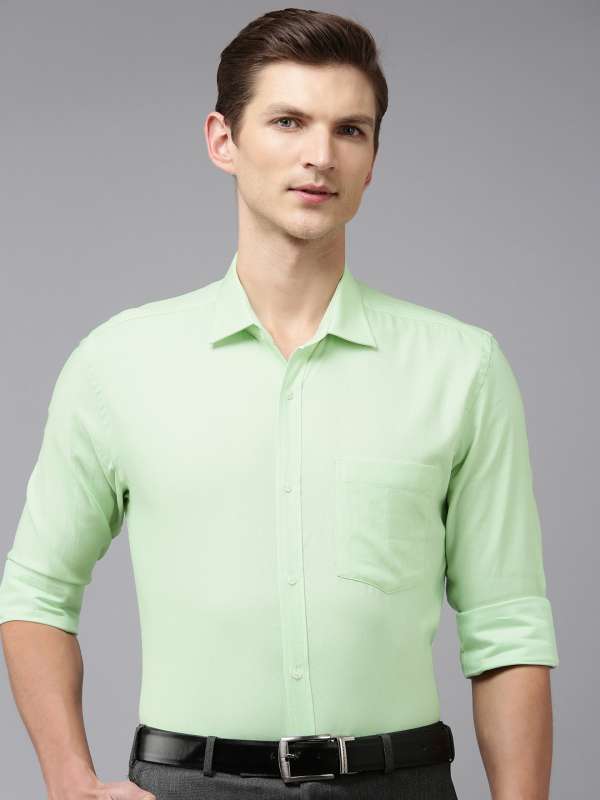 Maha arjun men best sale solid formal green shirt