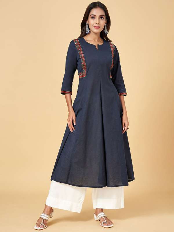 Pantaloons anarkali suits top