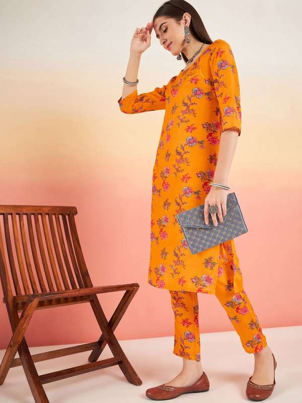 Folklore kurtis discount