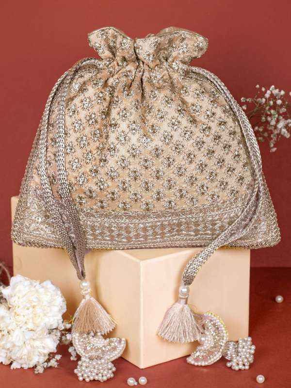 Myntra store potli bags