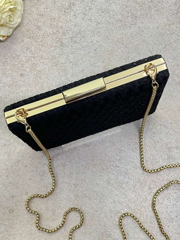 Myntra clutches on sale