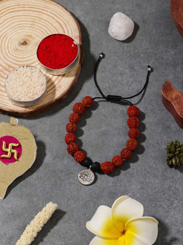 Gents rudraksha store bracelet