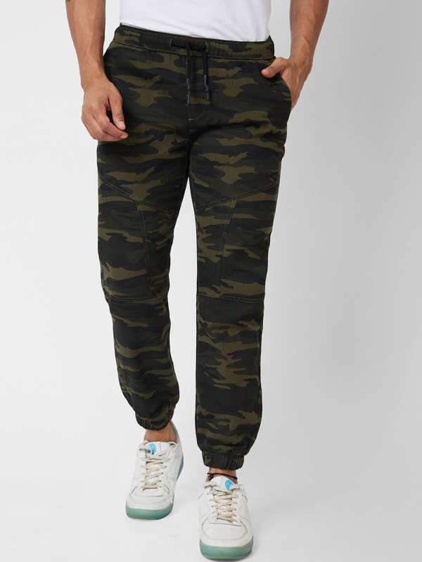 Camouflage sales jogger pants