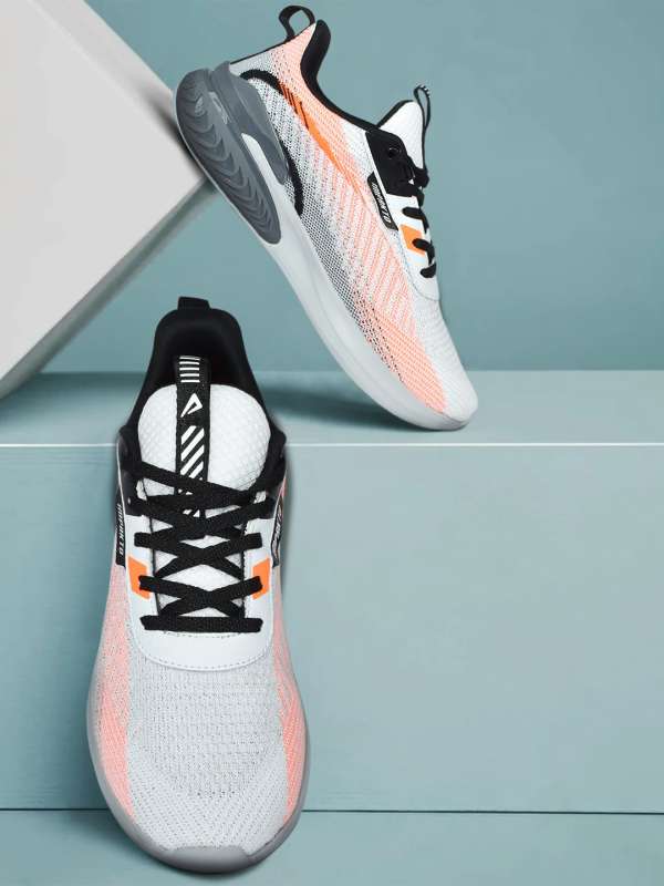 Shoes online hot sale india 50 off