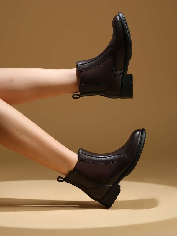 Inc 5 footwear online shopping on sale