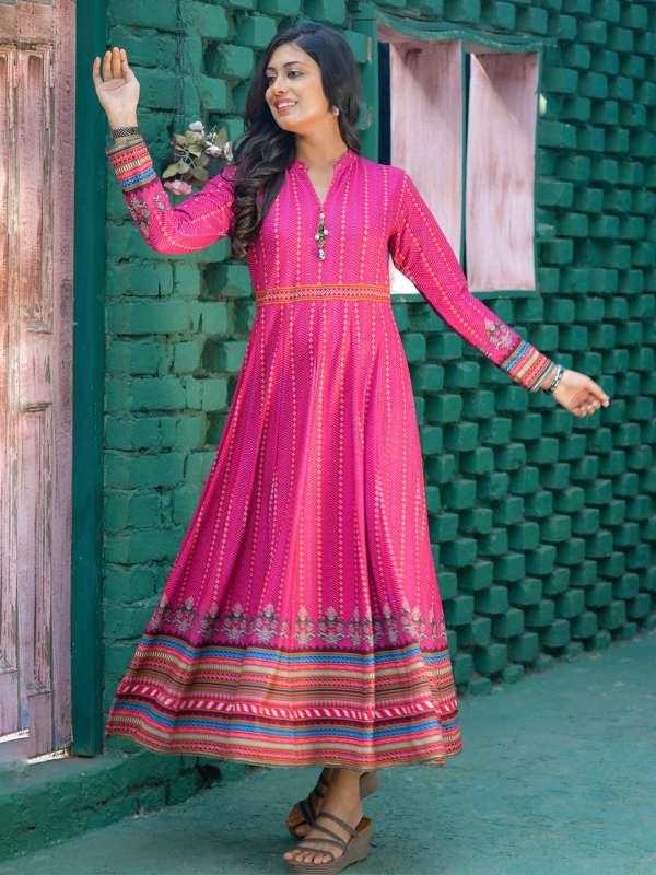 Idhu kurtis store