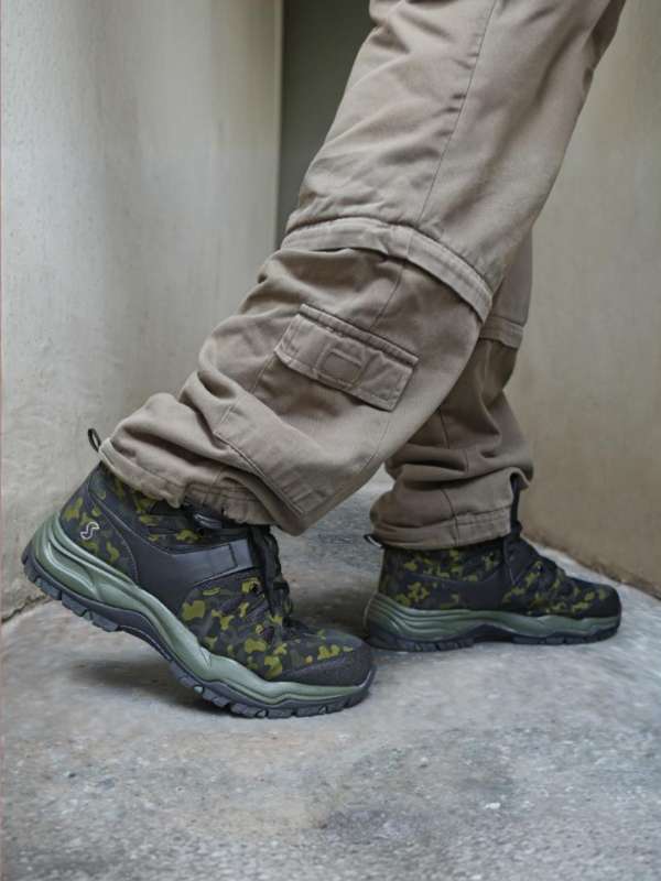 Fila Fila Men Blue Solid Suede Mid Top Spaghetti Sneakers 4733893.htm Buy Fila Fila Men Blue Solid Suede Mid Top Spaghetti Sneakers 4733893.htm online in India