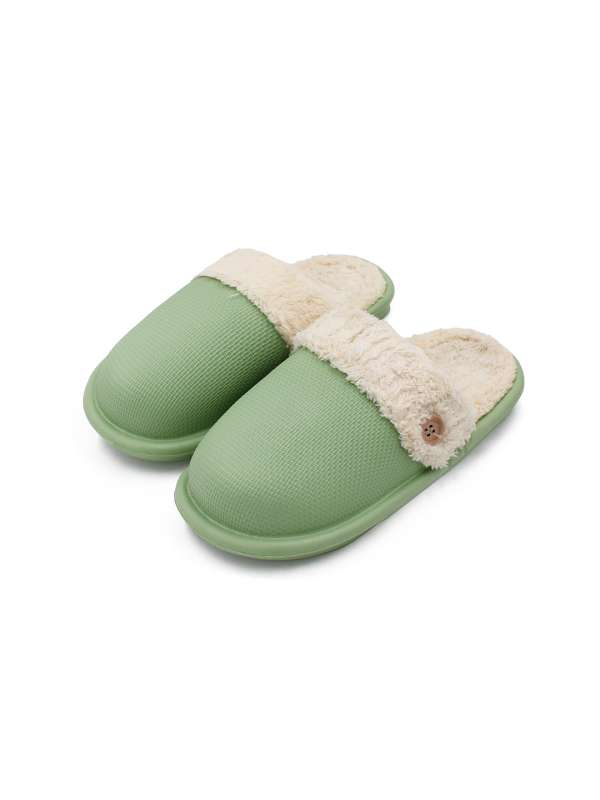 Fur best sale slippers myntra