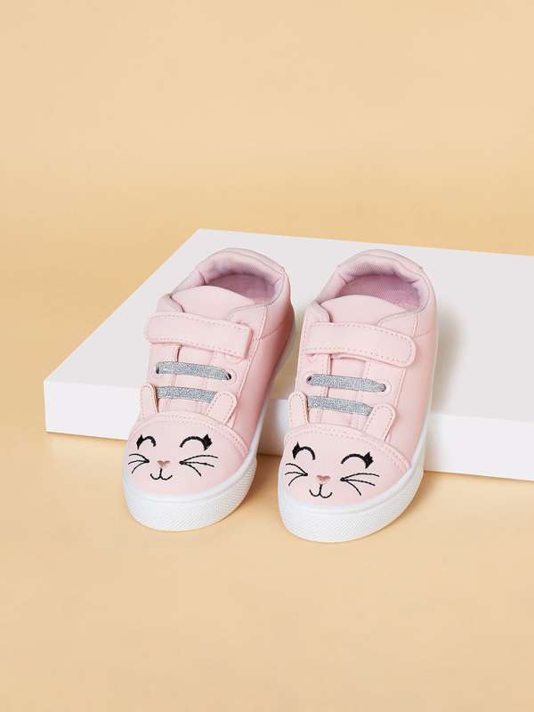 Pantaloons hotsell online shoes