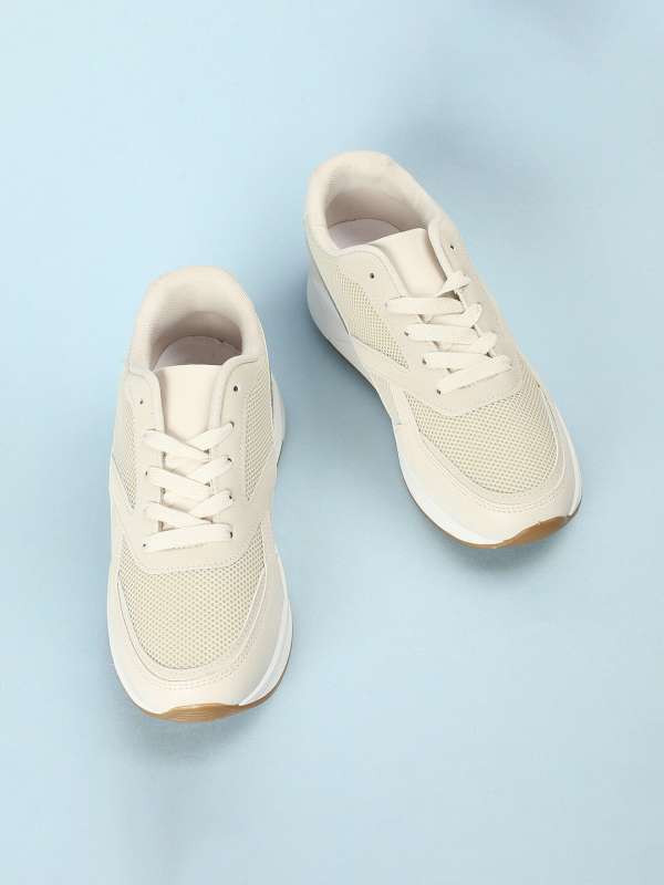 Max Sports Shoes Buy Max Sports Shoes online in India