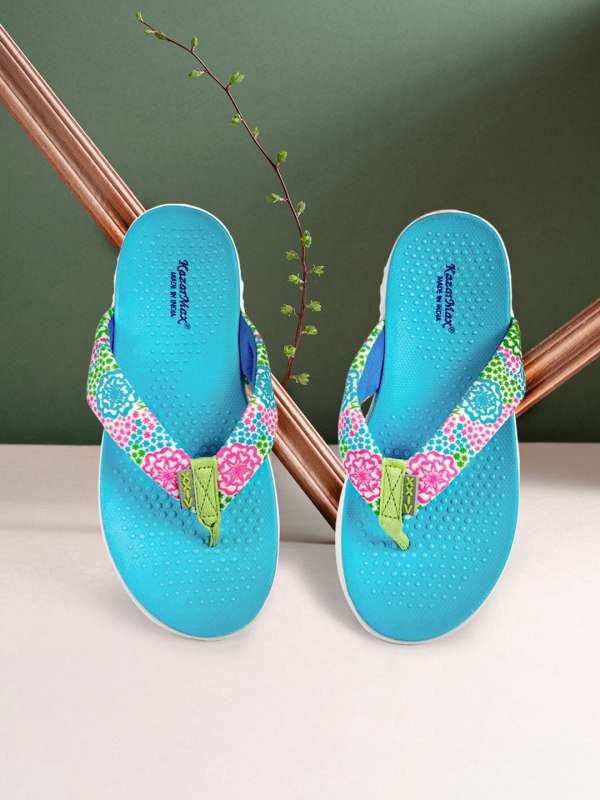 Skechers turquoise deals flip flops