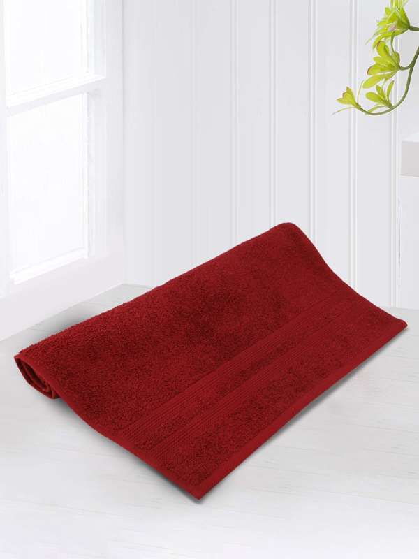 Maroon hand 2025 towels