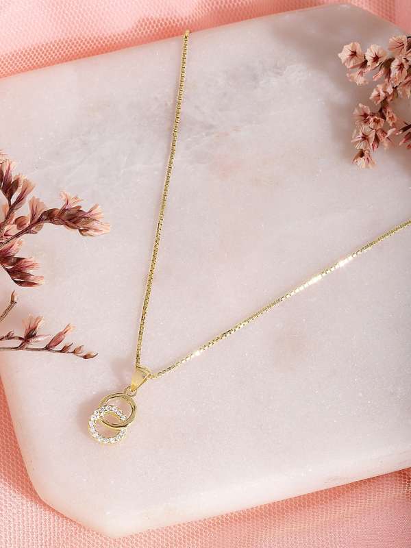 Gold chain with pendant for girl hot sale