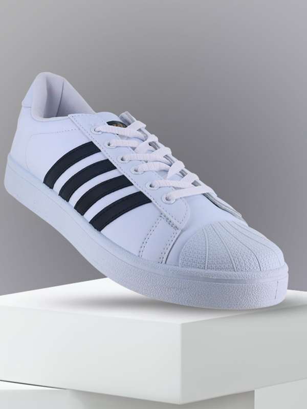 White Men Sneakers Sparx Buy White Men Sneakers Sparx online in India