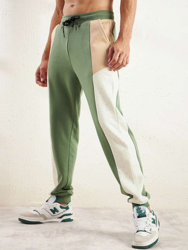 Fugazee solid men's black on sale track pants