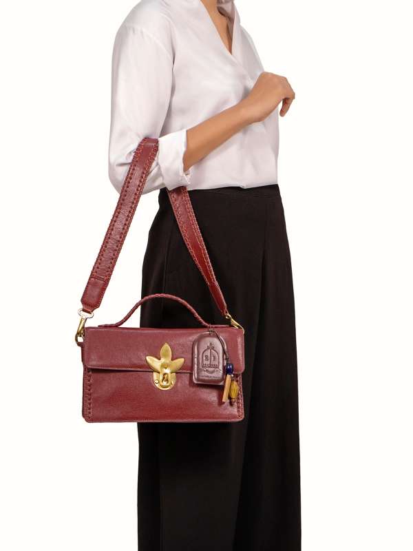 Hidesign Small Bags Buy Hidesign Small Bags online in India