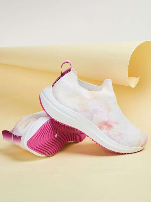 Puma sport lifestyle women yellow 2025