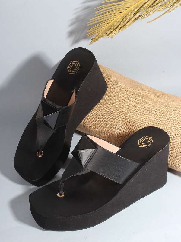 Studded sandals discount with bow