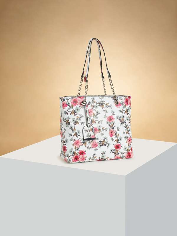 Pantaloons hotsell tote bags