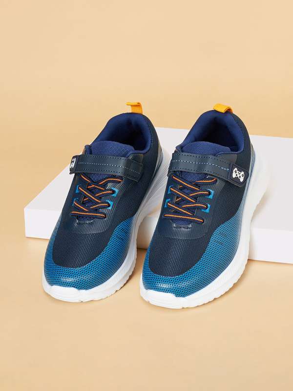 Pantaloons discount online shoes