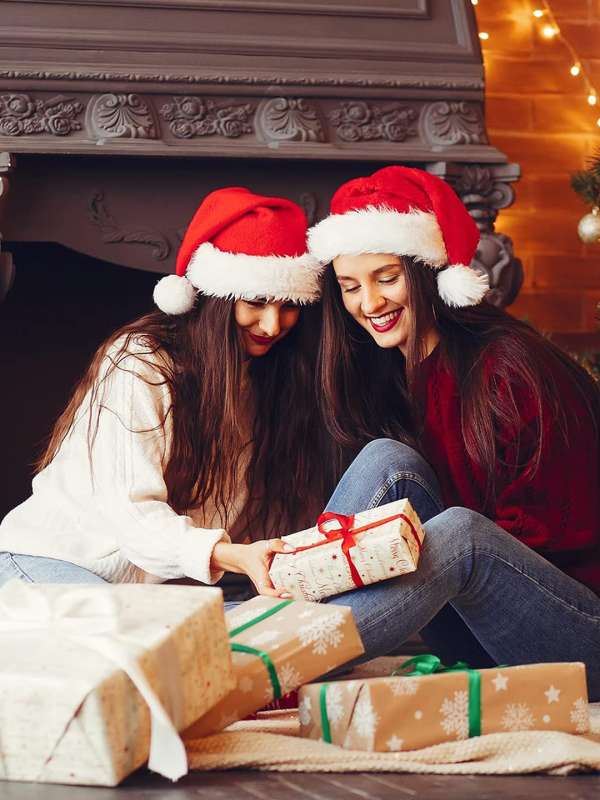 Buy The Best Christmas Gifts For Women Online India
