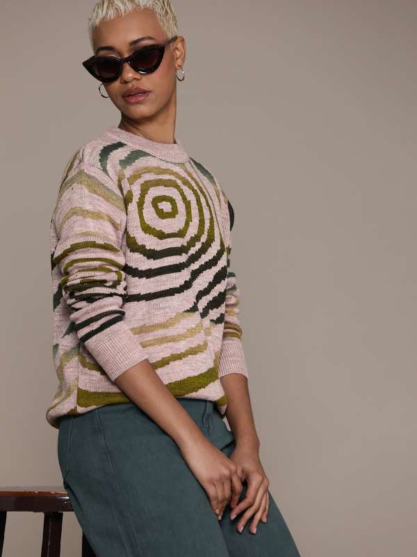 Camel sales pullover sweater