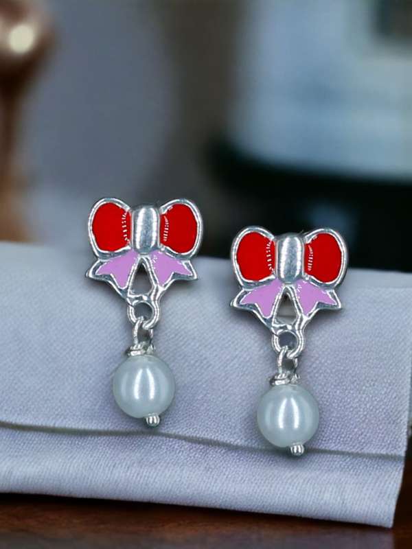 Taraash earrings store