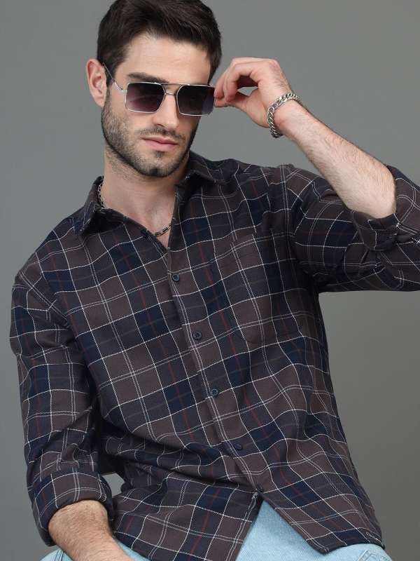 SHOWOFF Men's Spread Collar Navy Blue Slim Fit Checked Shirt