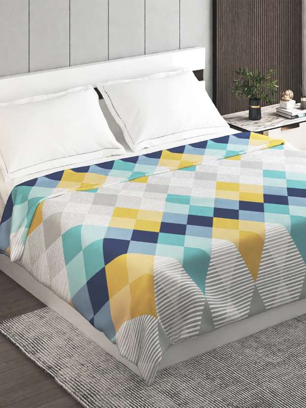 Myntra blanket online