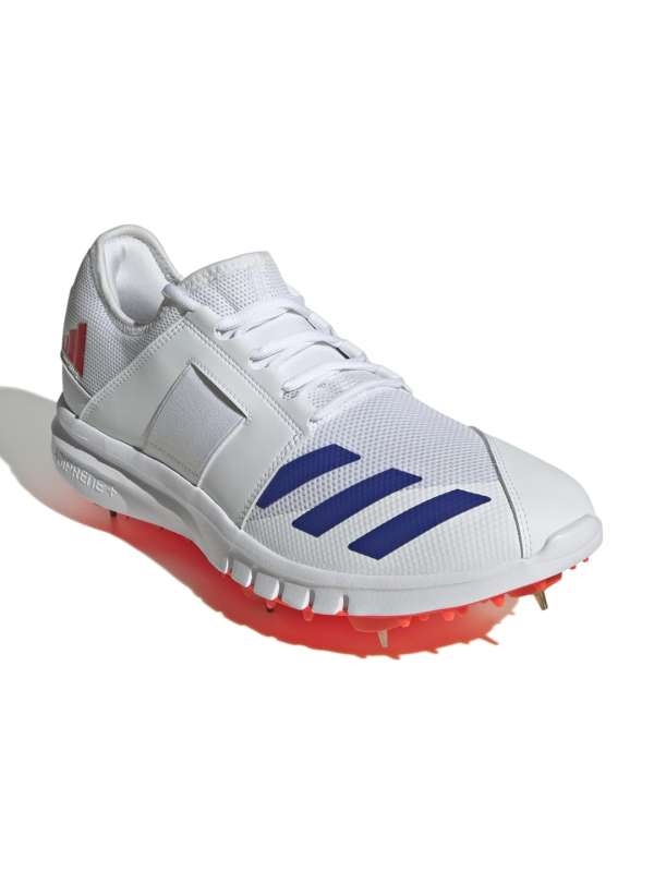 Cricket spike shoes sale myntra