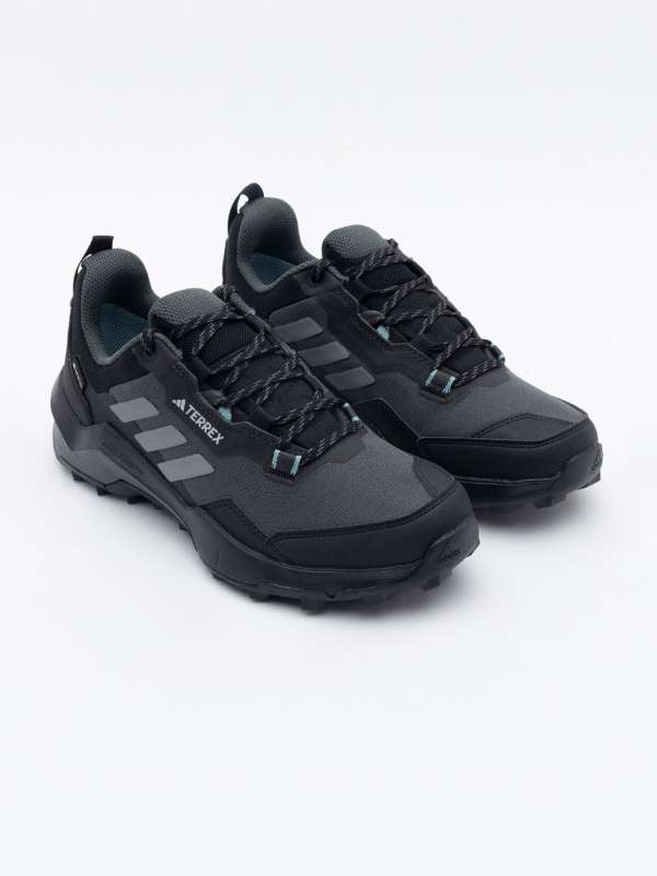 Adidas trekking shoes flipkart sale