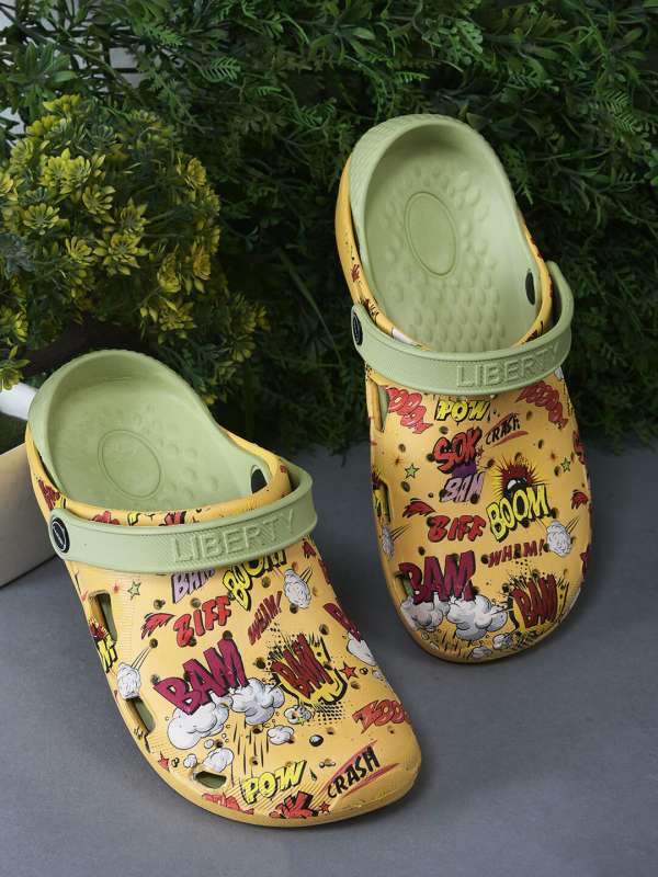 Crocs hot sale slippers myntra
