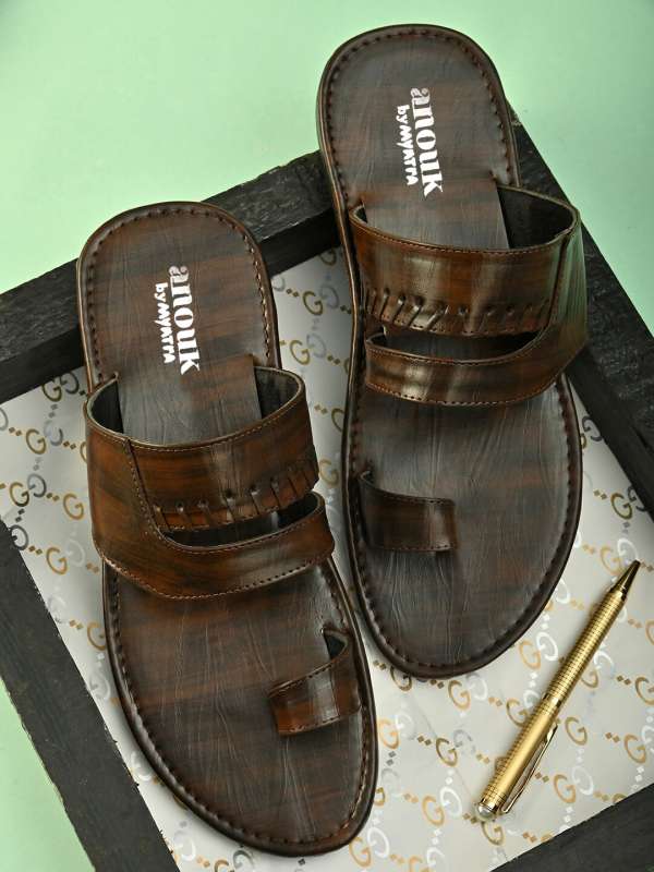 Anouk chappals store