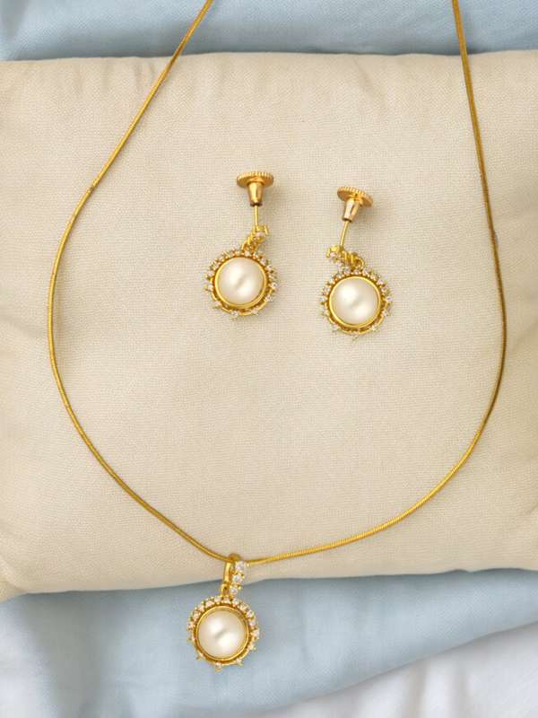 Jagdamba Pearls Sri Pearl Buy Jagdamba Pearls Sri Pearl online in India