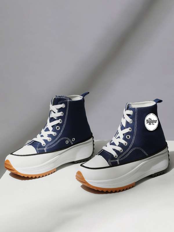 Roadster canvas shoes hotsell