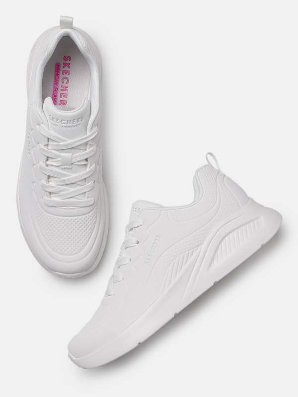 Asics akshay kumar shoes top