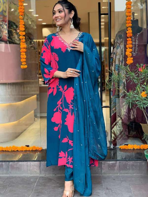Aakriti kurtis cheap online shopping