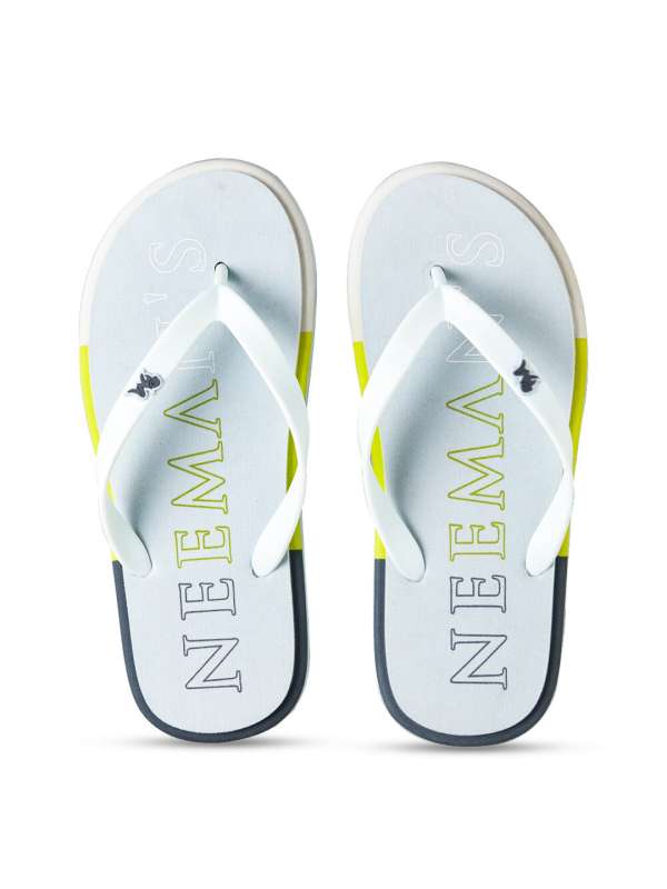 Shop The Best Men s Flip Flops With Upto 80 off Myntra