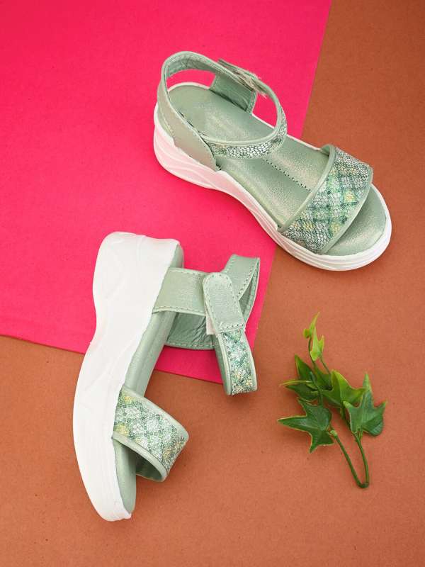 Myntra sandals for hotsell girls
