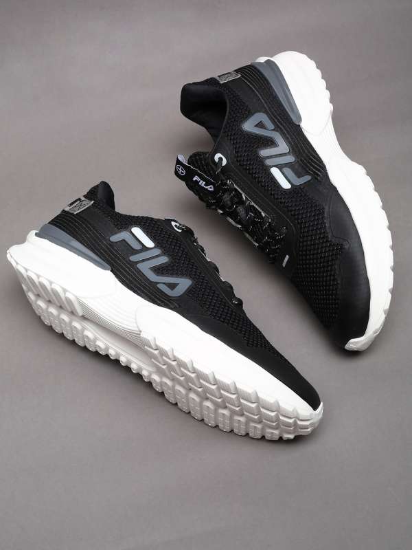 Fila sneakers store myntra