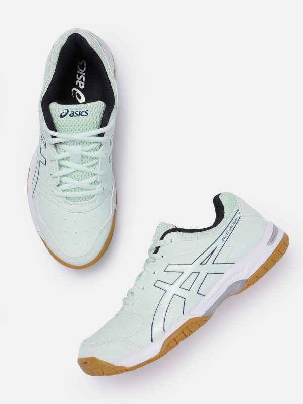 Stores that carry asics sales