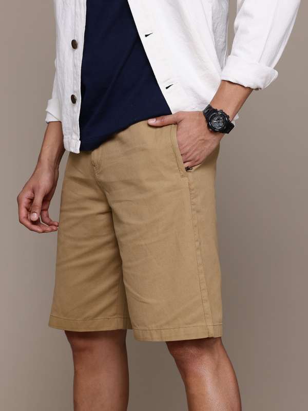 Khaki shorts car price in india outlet