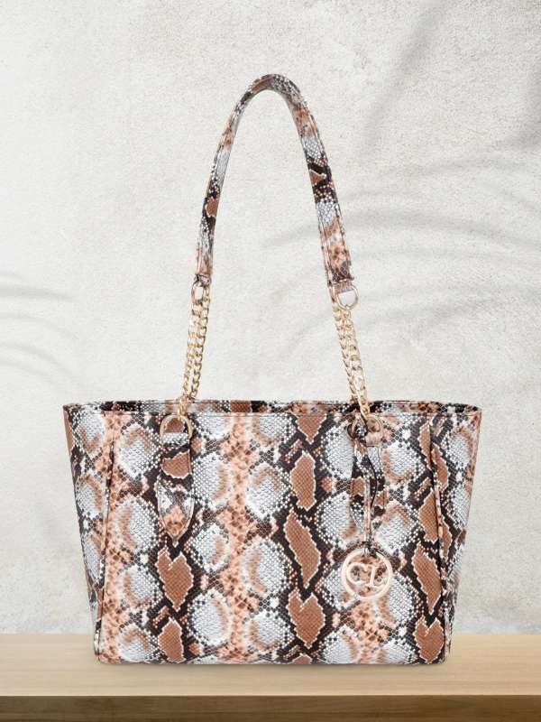 Clarks bucket bag top