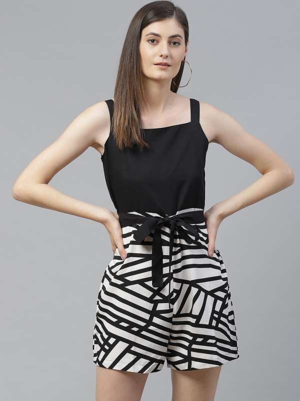 Frocks discount below 500